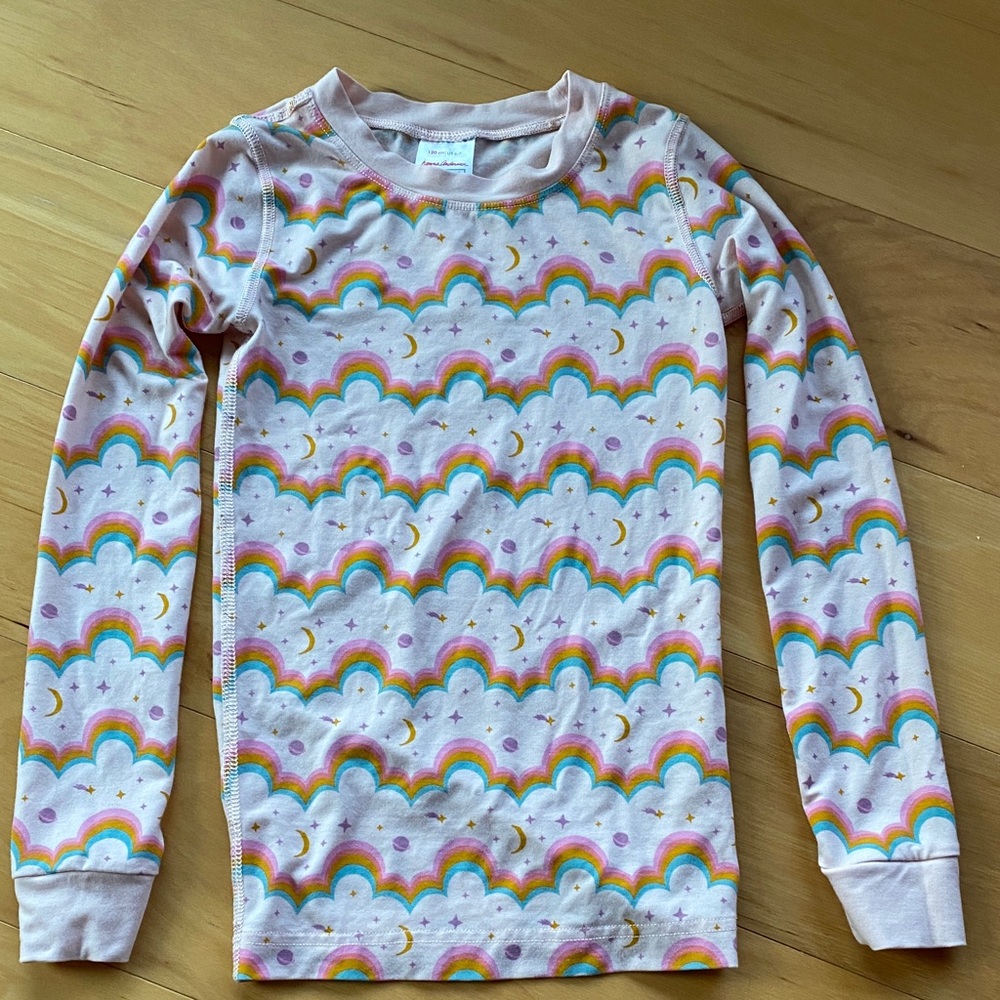 Hanna Andersson Rainbow Moons & Planets long sleeve pajama top